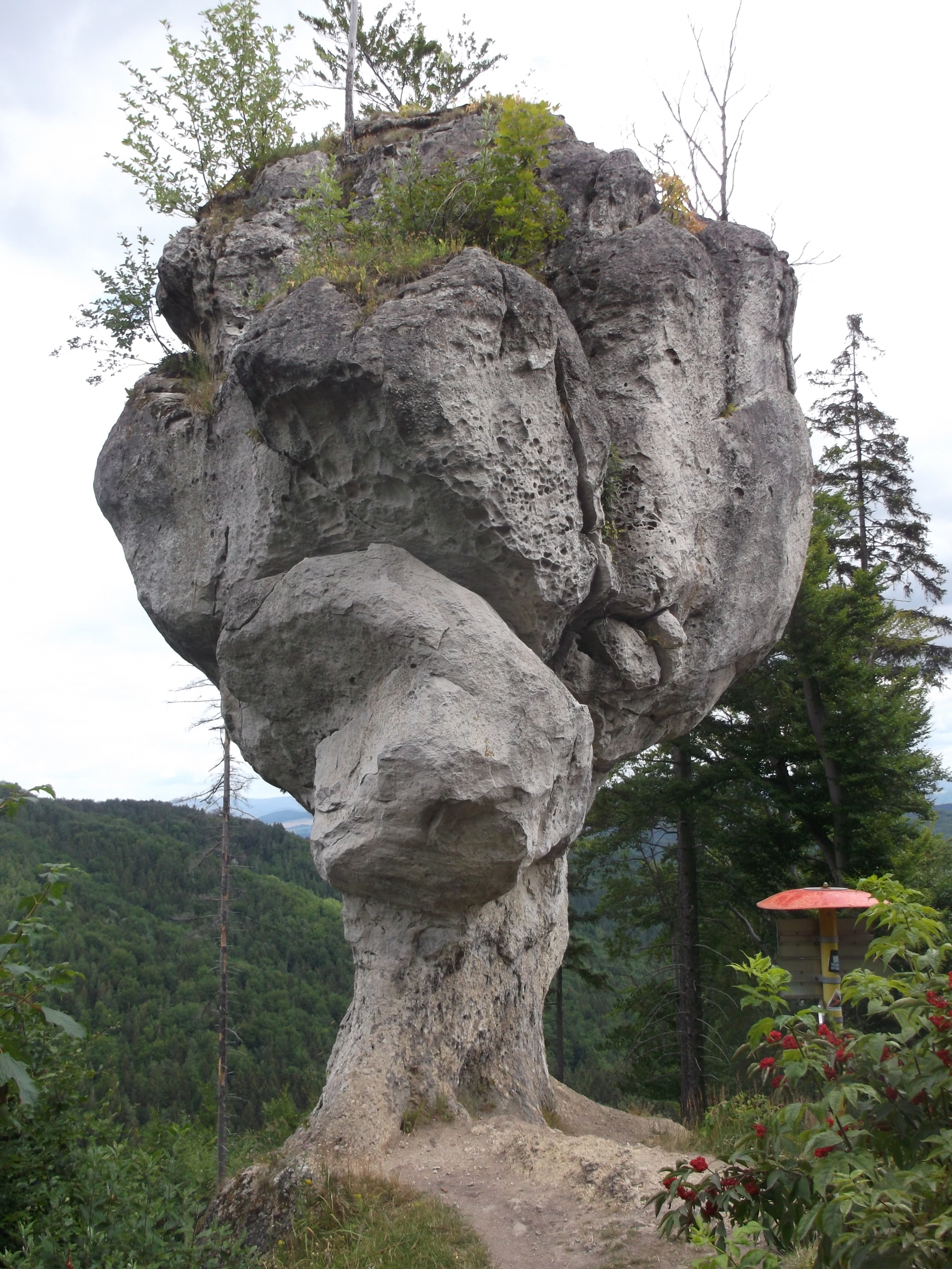 Srážovské vrchy - Stratený Budzogáň, Žibrid