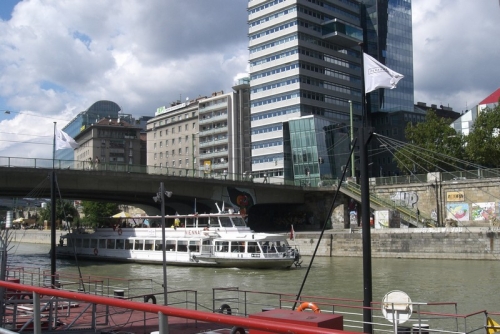 201009031435460.cimg9408