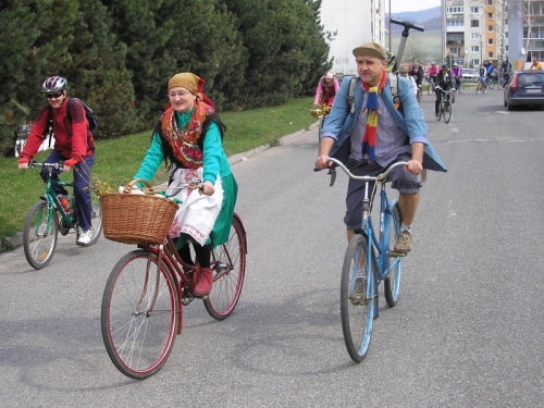 201104192130280.2011_04_17_otvorenie_cyklosezony_retro_015